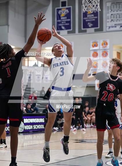 Thumbnail 2 in Charlestown vs. Princeton (Sneakers for Santa Shootout) photogallery.