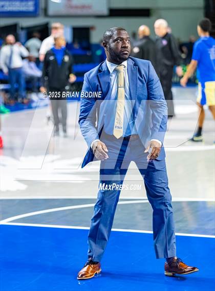 Thumbnail 3 in Goose Creek vs Berkeley (SCHSL 5A Div 2 Semifinal) photogallery.