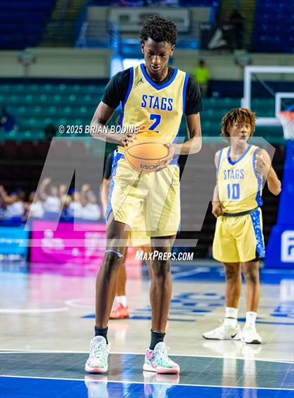 Thumbnail 2 in Goose Creek vs Berkeley (SCHSL 5A Div 2 Semifinal) photogallery.