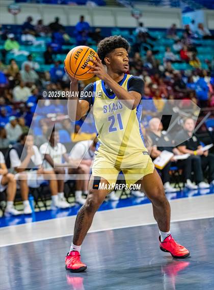 Thumbnail 2 in Goose Creek vs Berkeley (SCHSL 5A Div 2 Semifinal) photogallery.