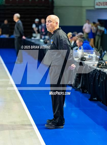Thumbnail 3 in Goose Creek vs Berkeley (SCHSL 5A Div 2 Semifinal) photogallery.