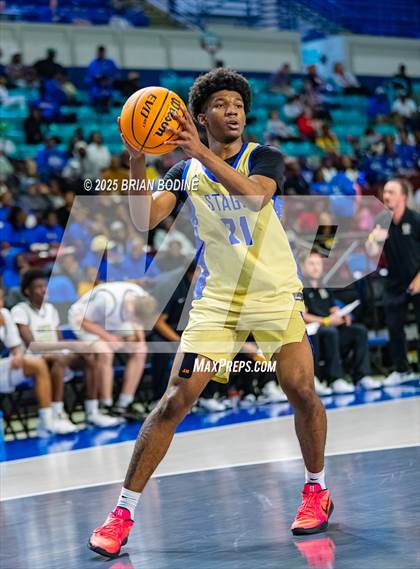Thumbnail 2 in Goose Creek vs Berkeley (SCHSL 5A Div 2 Semifinal) photogallery.
