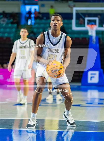 Thumbnail 1 in Goose Creek vs Berkeley (SCHSL 5A Div 2 Semifinal) photogallery.
