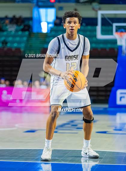 Thumbnail 2 in Goose Creek vs Berkeley (SCHSL 5A Div 2 Semifinal) photogallery.
