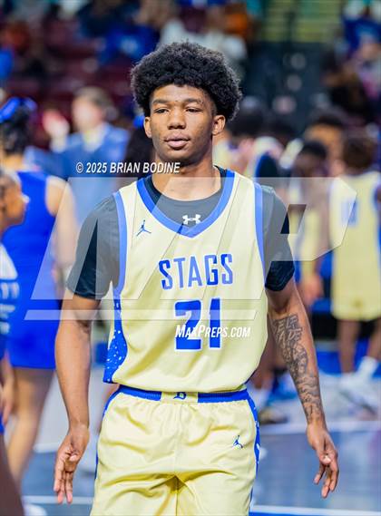 Thumbnail 3 in Goose Creek vs Berkeley (SCHSL 5A Div 2 Semifinal) photogallery.