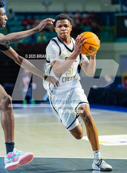 Thumbnail 3 in Goose Creek vs Berkeley (SCHSL 5A Div 2 Semifinal) photogallery.