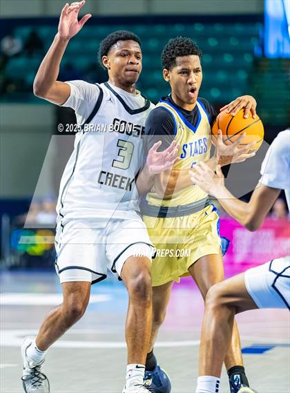 Thumbnail 1 in Goose Creek vs Berkeley (SCHSL 5A Div 2 Semifinal) photogallery.
