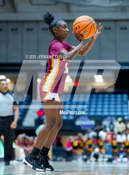 Thumbnail 2 in Creekside vs. Jackson (GHSA 4A Finals) photogallery.