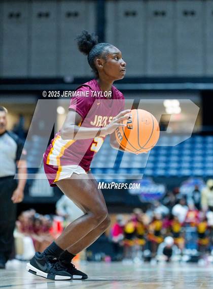 Thumbnail 1 in Creekside vs. Jackson (GHSA 4A Finals) photogallery.