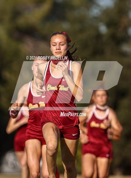 Thumbnail 2 in Buchanan vs Clovis West  photogallery.