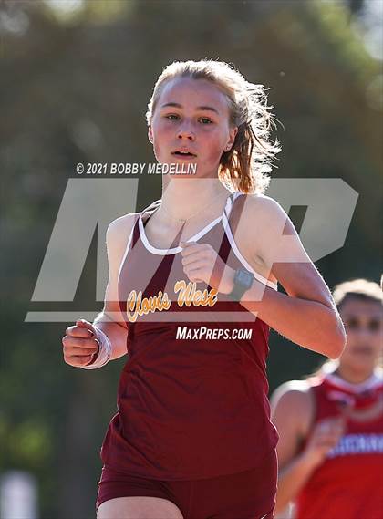 Thumbnail 1 in Buchanan vs Clovis West  photogallery.