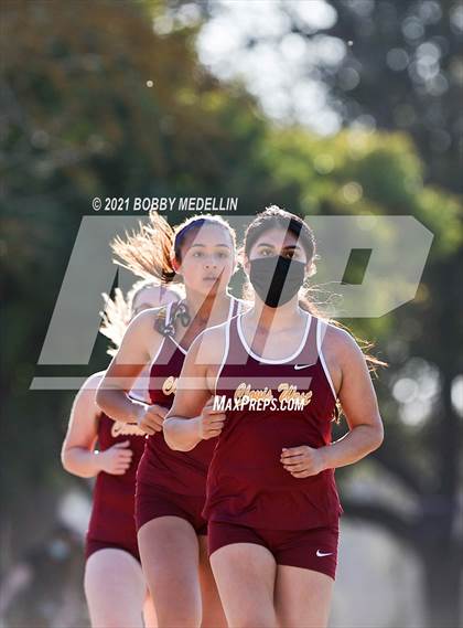 Thumbnail 3 in Buchanan vs Clovis West  photogallery.