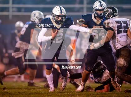 Thumbnail 2 in Sutherlin @ Banks (OSAA 3A Round 1) photogallery.