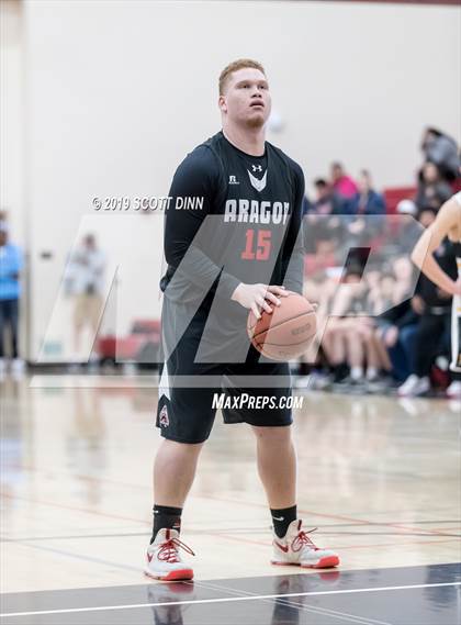 Thumbnail 3 in Mountain View v Aragon (CIF CCS D2 Semifinals) photogallery.