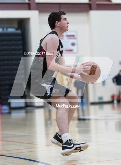 Thumbnail 1 in Mountain View v Aragon (CIF CCS D2 Semifinals) photogallery.