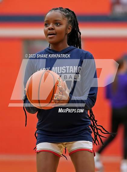 Thumbnail 2 in   Alvarado @ Life Waxahachie photogallery.