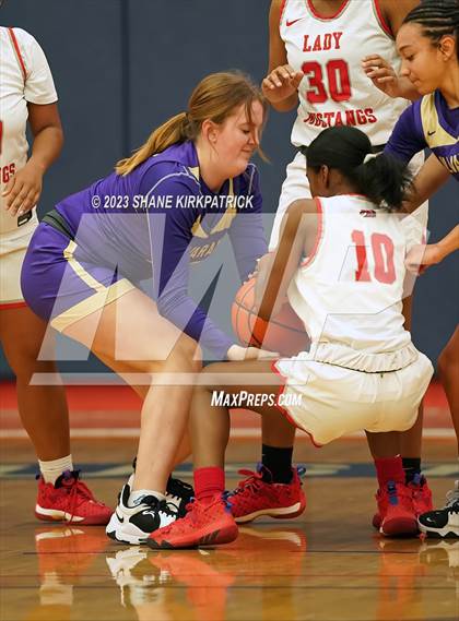 Thumbnail 2 in   Alvarado @ Life Waxahachie photogallery.