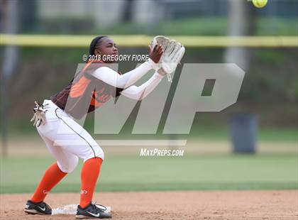Thumbnail 3 in Grant vs. Fairfax (CIF LACS Final) photogallery.