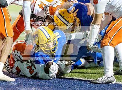 Thumbnail 2 in San Jacinto vs Grant (CIF D3-AA Final) photogallery.