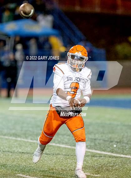 Thumbnail 1 in San Jacinto vs Grant (CIF D3-AA Final) photogallery.
