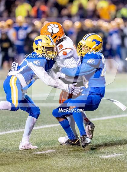 Thumbnail 2 in San Jacinto vs Grant (CIF D3-AA Final) photogallery.