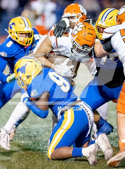 Thumbnail 2 in San Jacinto vs Grant (CIF D3-AA Final) photogallery.