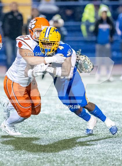 Thumbnail 1 in San Jacinto vs Grant (CIF D3-AA Final) photogallery.
