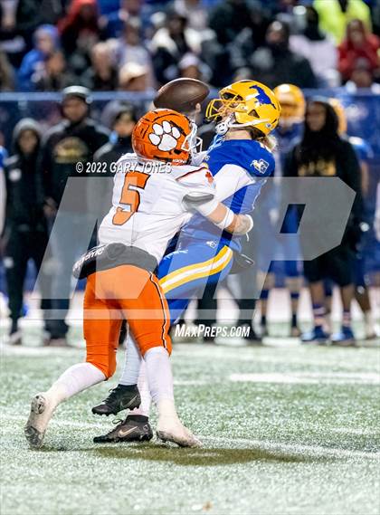 Thumbnail 2 in San Jacinto vs Grant (CIF D3-AA Final) photogallery.