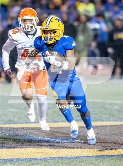 Thumbnail 1 in San Jacinto vs Grant (CIF D3-AA Final) photogallery.