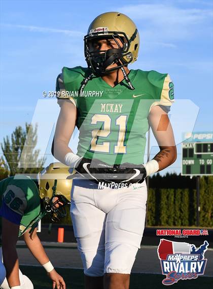 Thumbnail 2 in North Salem @ McKay (2018 MaxPreps Rivalry Series) photogallery.