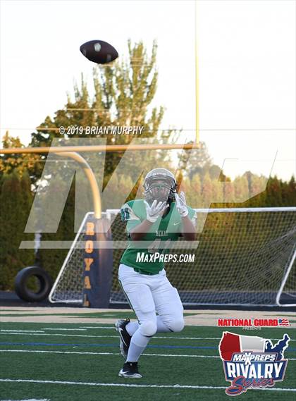 Thumbnail 1 in North Salem @ McKay (2018 MaxPreps Rivalry Series) photogallery.