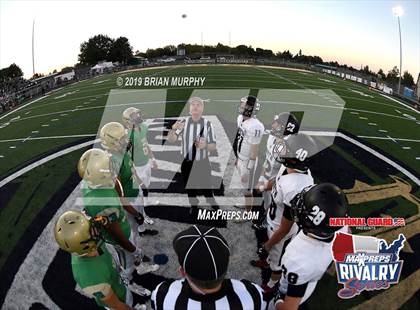Thumbnail 3 in North Salem @ McKay (2018 MaxPreps Rivalry Series) photogallery.