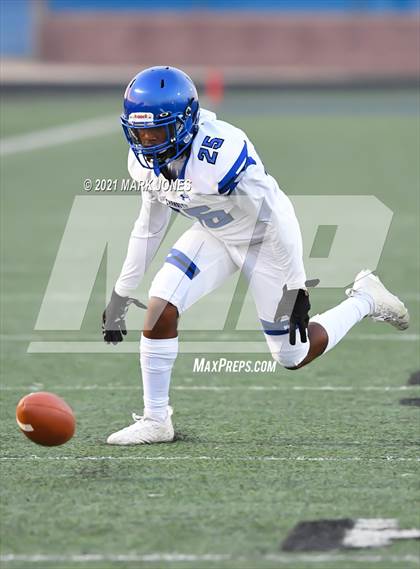 Thumbnail 1 in Pinnacle vs. Chandler photogallery.
