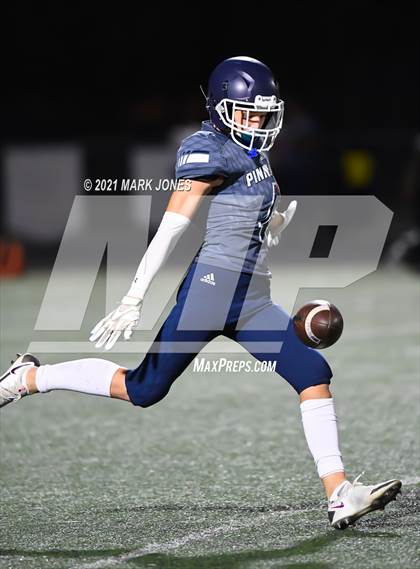 Thumbnail 3 in Pinnacle vs. Chandler photogallery.