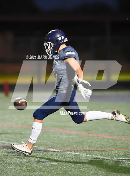 Thumbnail 2 in Pinnacle vs. Chandler photogallery.