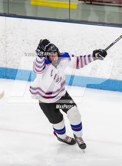 Thumbnail 2 in Dracut-Tyngsborough vs Newton South (MIAA Division 3 North Semifinal) photogallery.