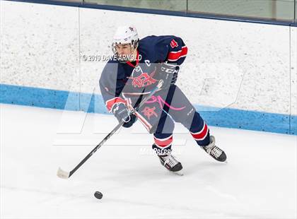 Thumbnail 2 in Dracut-Tyngsborough vs Newton South (MIAA Division 3 North Semifinal) photogallery.