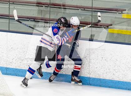 Thumbnail 2 in Dracut-Tyngsborough vs Newton South (MIAA Division 3 North Semifinal) photogallery.