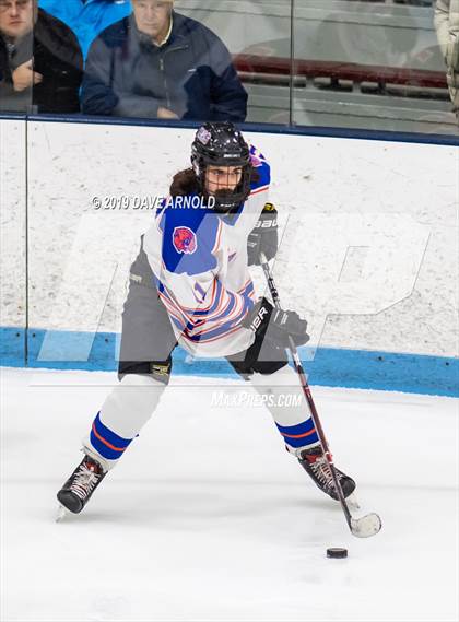Thumbnail 1 in Dracut-Tyngsborough vs Newton South (MIAA Division 3 North Semifinal) photogallery.