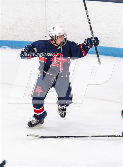 Thumbnail 3 in Dracut-Tyngsborough vs Newton South (MIAA Division 3 North Semifinal) photogallery.