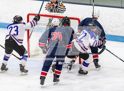 Thumbnail 1 in Dracut-Tyngsborough vs Newton South (MIAA Division 3 North Semifinal) photogallery.