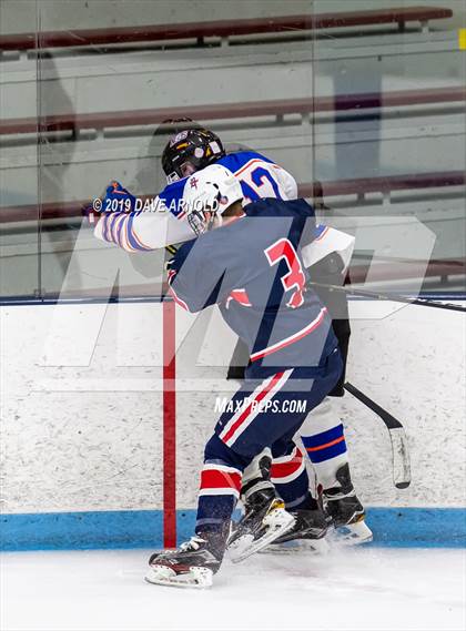 Thumbnail 3 in Dracut-Tyngsborough vs Newton South (MIAA Division 3 North Semifinal) photogallery.