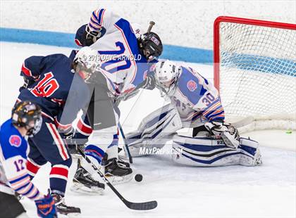 Thumbnail 1 in Dracut-Tyngsborough vs Newton South (MIAA Division 3 North Semifinal) photogallery.
