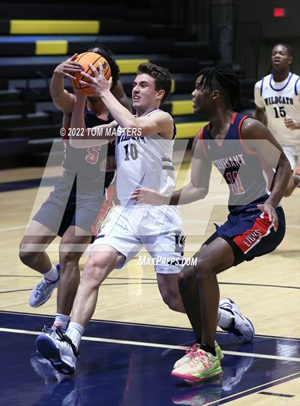 Thumbnail 2 in Lake Norman vs. Covenant Day photogallery.