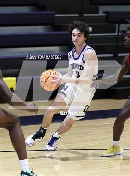 Thumbnail 2 in Lake Norman vs. Covenant Day photogallery.