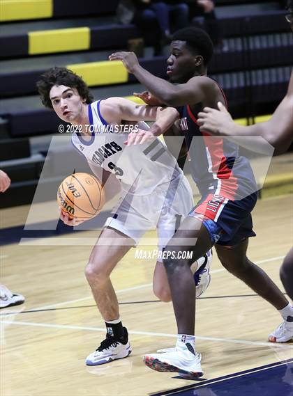 Thumbnail 3 in Lake Norman vs. Covenant Day photogallery.