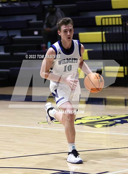 Thumbnail 3 in Lake Norman vs. Covenant Day photogallery.