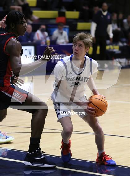 Thumbnail 3 in Lake Norman vs. Covenant Day photogallery.