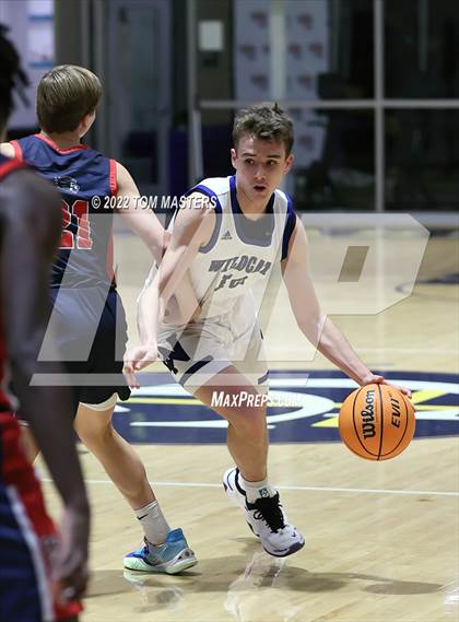 Thumbnail 1 in Lake Norman vs. Covenant Day photogallery.