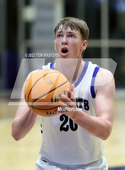 Thumbnail 2 in Lake Norman vs. Covenant Day photogallery.